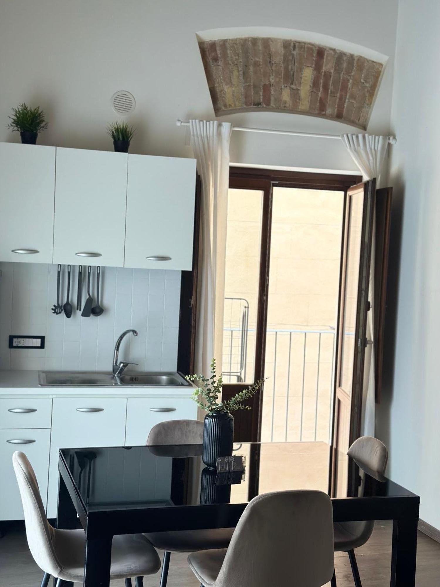 Apartamento Le Quattro Chiavi Palermo Exterior foto
