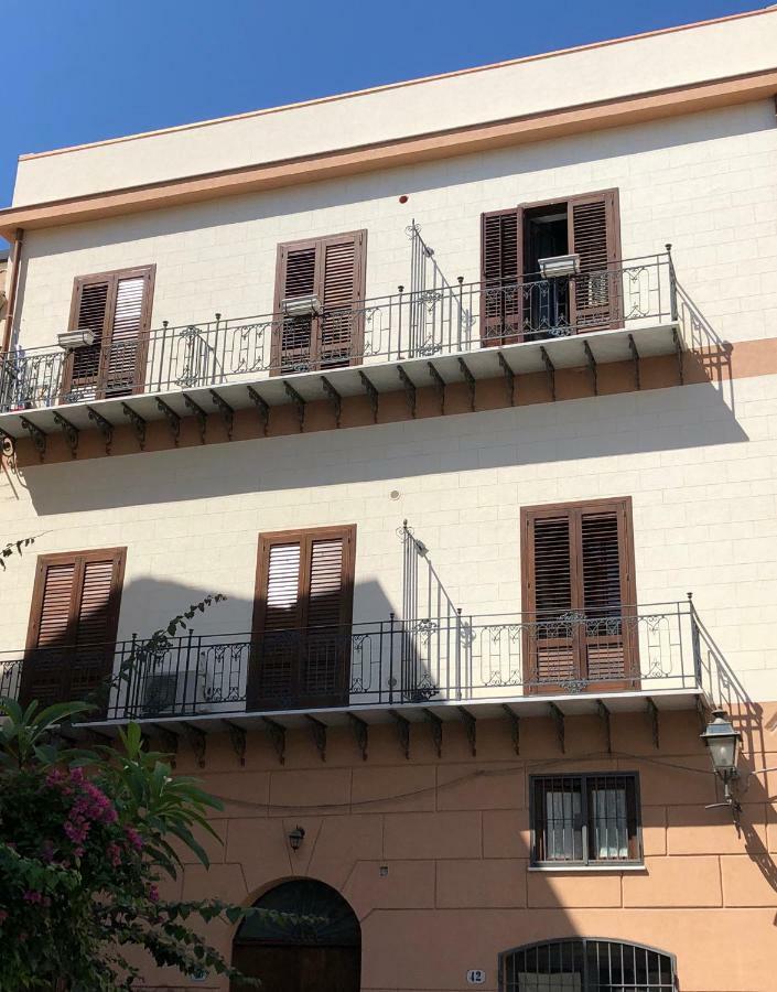Apartamento Le Quattro Chiavi Palermo Exterior foto